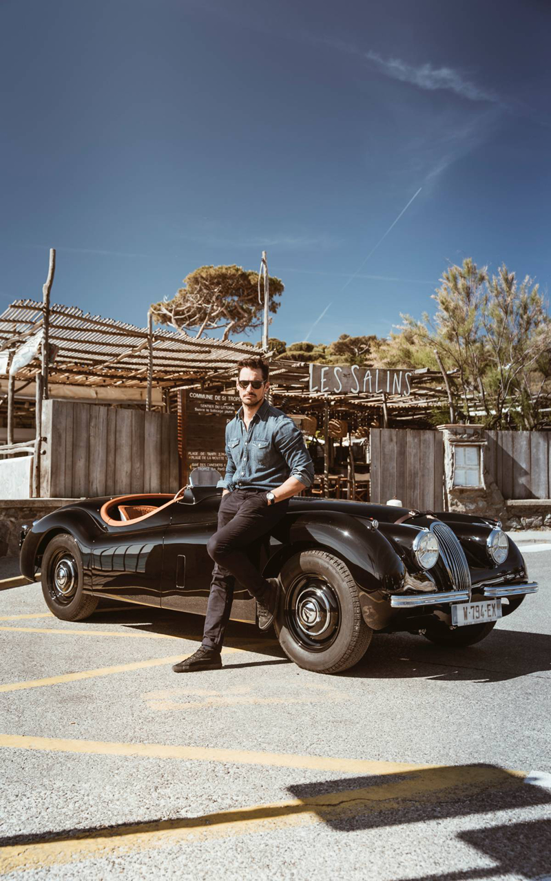 chiêm ngưỡng jaguar xk120 được phục chế và nâng cấp một cách hoàn hảo hình 3 chiem nguong jaguar xk120 duoc phuc che va nang cap mot cach hoan hao hinh 3