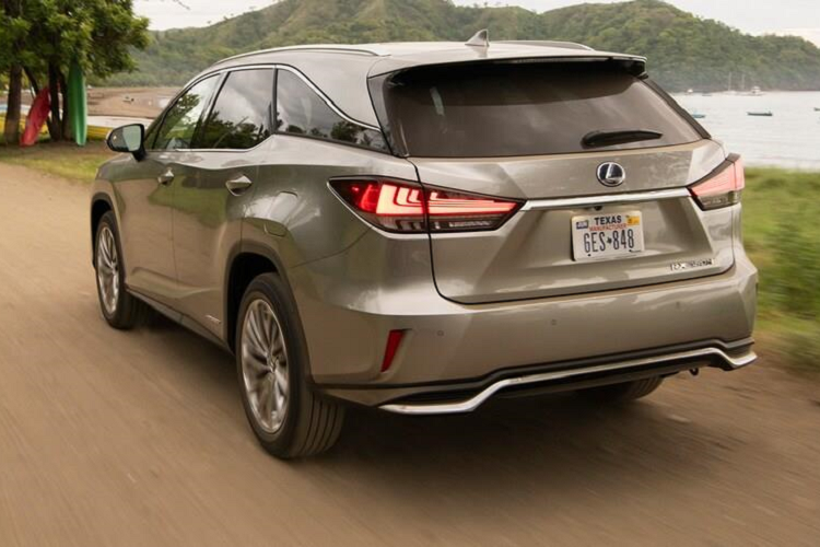 Lexus RX 350 2020 chốt từ 1,02 tỷ đồng có gì hay? - Hình 2 Lexus RX 350 2020 chot tu 1,02 ty dong co gi hay?-Hinh-2