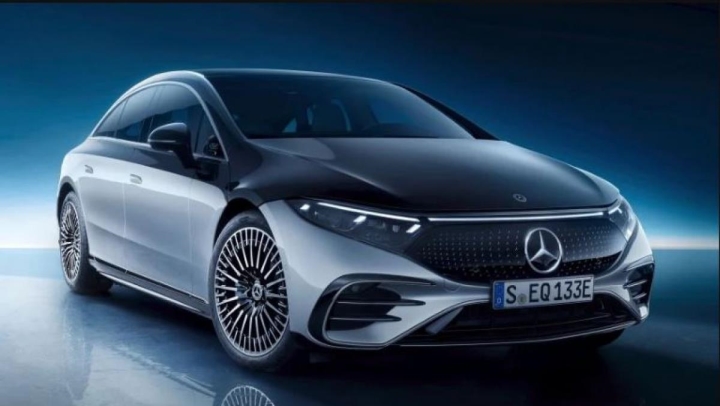 Xe sang 2022: Mercedes-Benz EQS có gì đăc biệt?