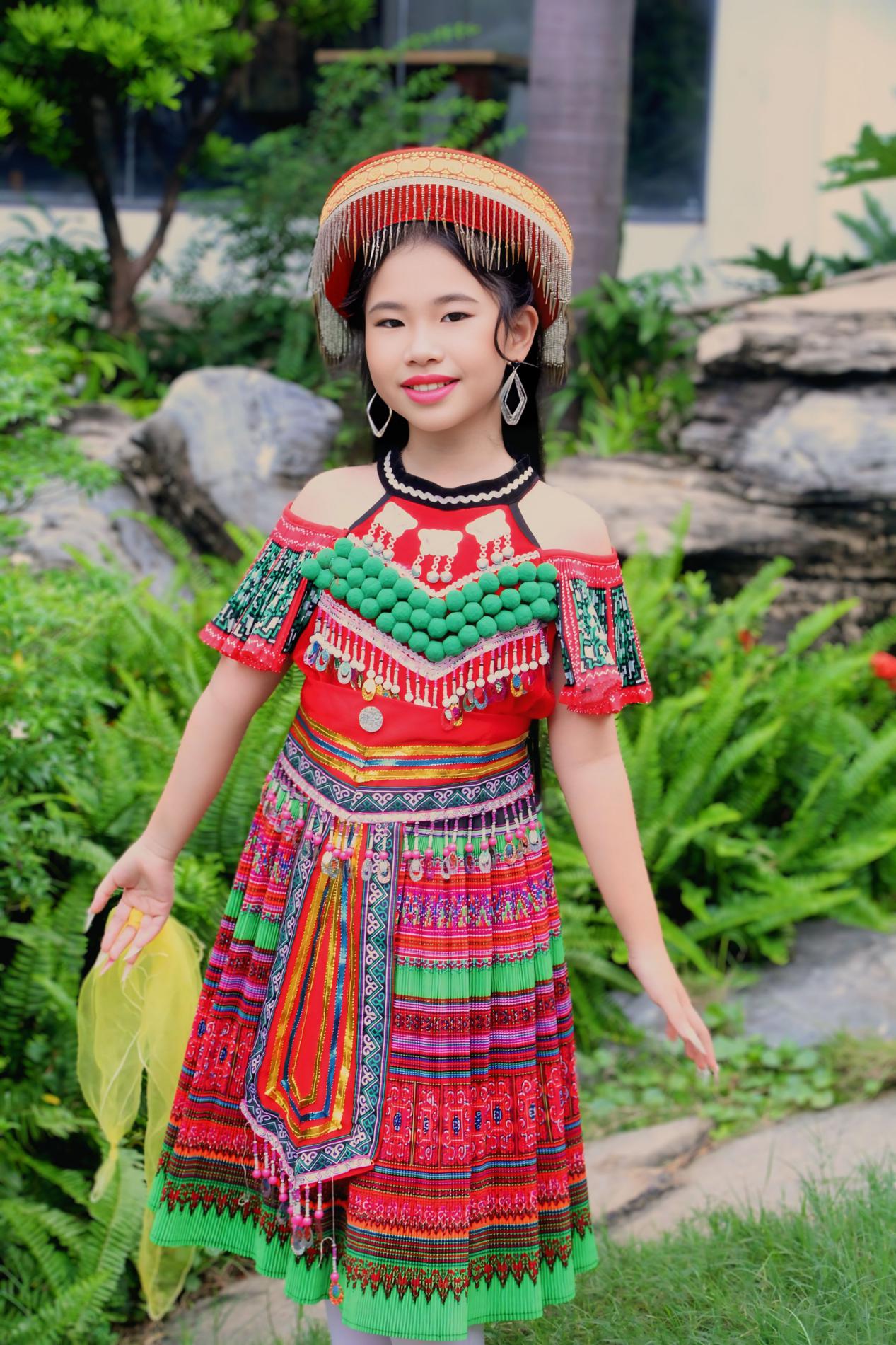 Kitty Anh Thư, Tài Năng Việt