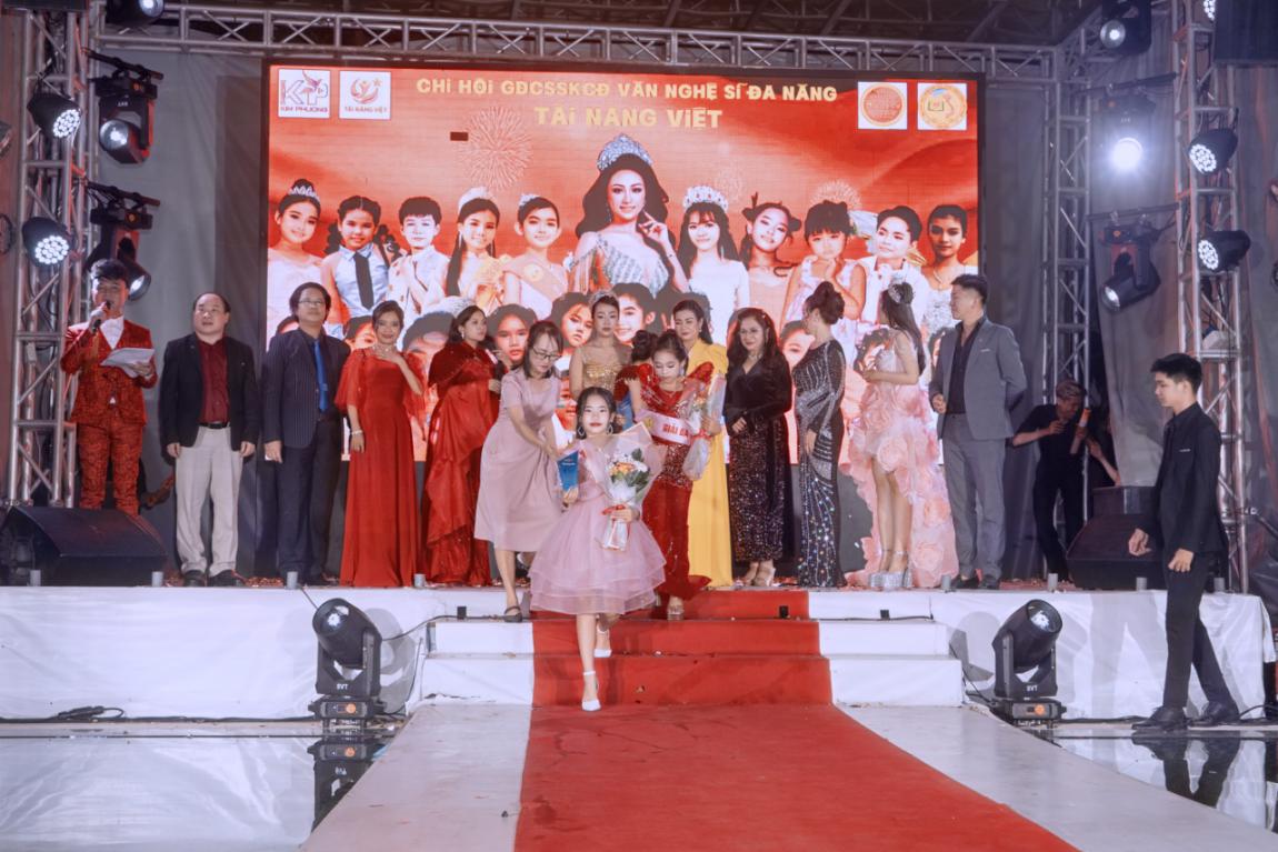 Kitty Anh Thư, Tài Năng Việt