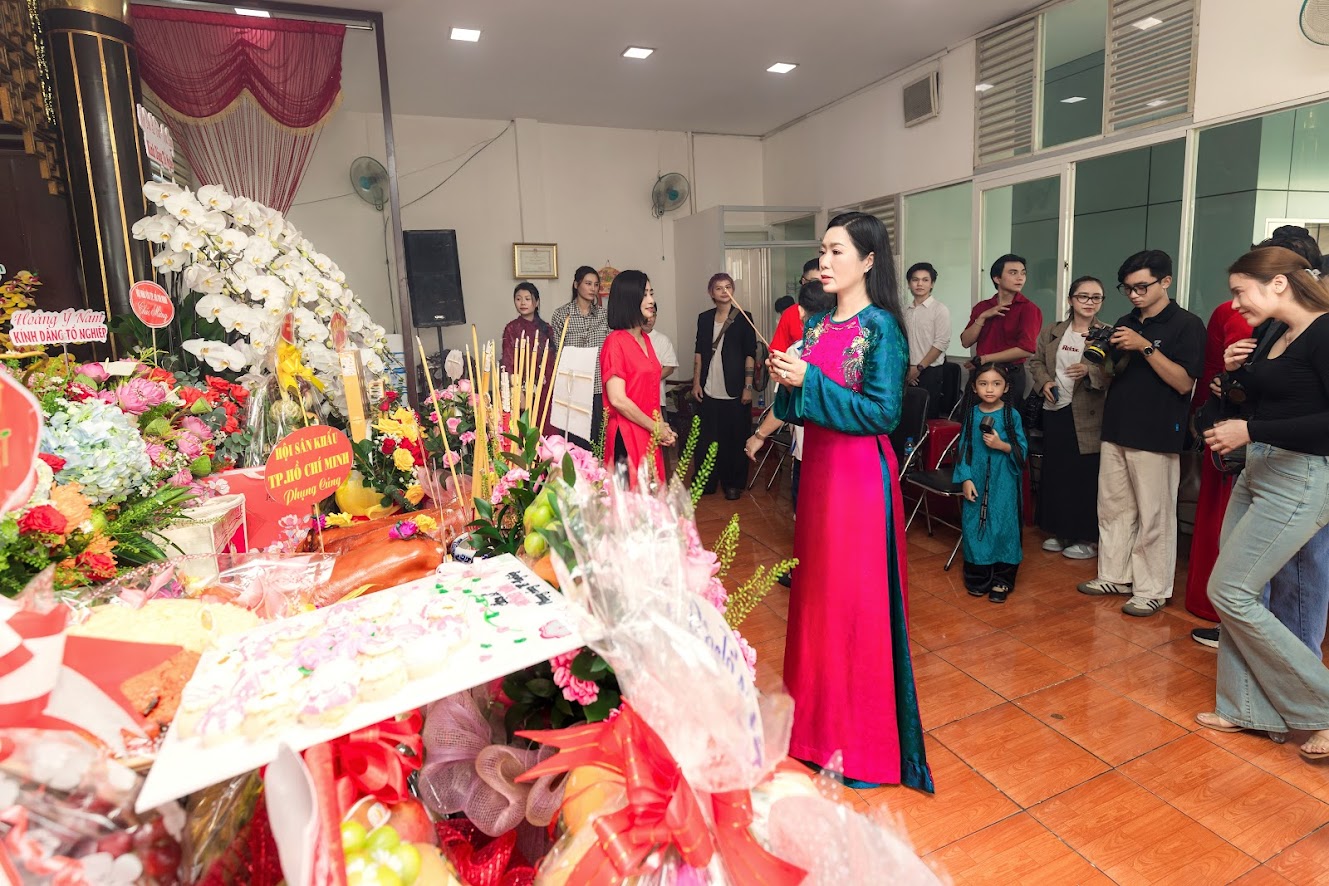 Trịnh Kim Chi, tình Nghệ sĩ