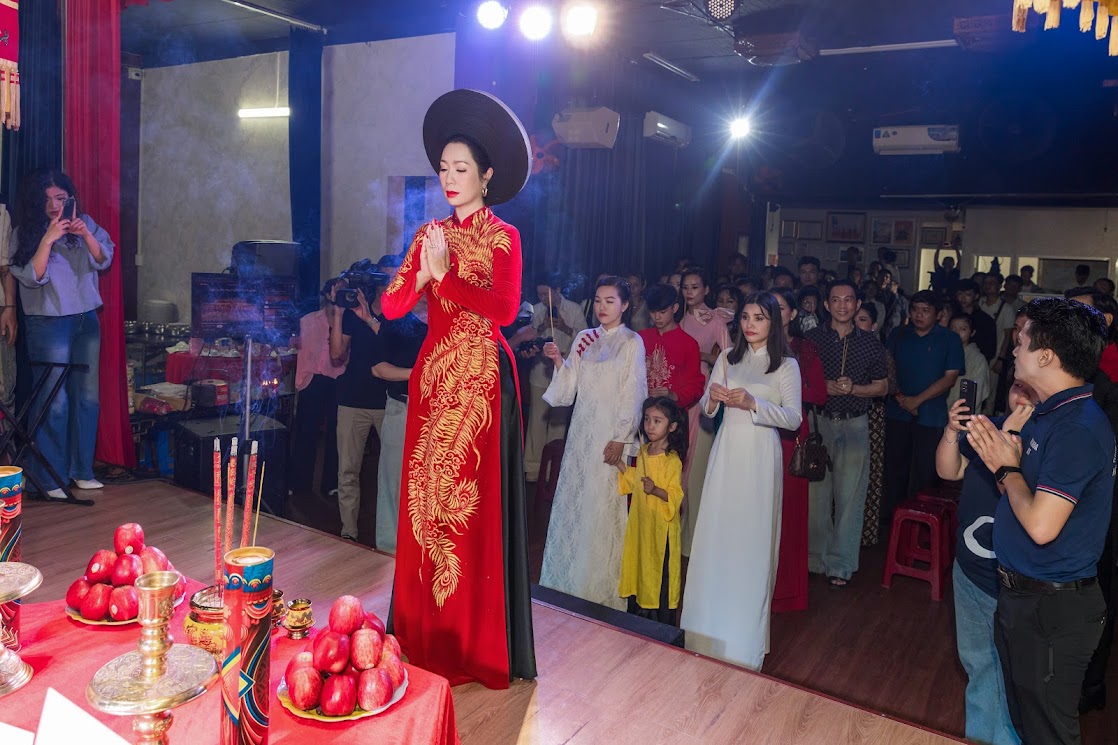 Trịnh Kim Chi, tình Nghệ sĩ