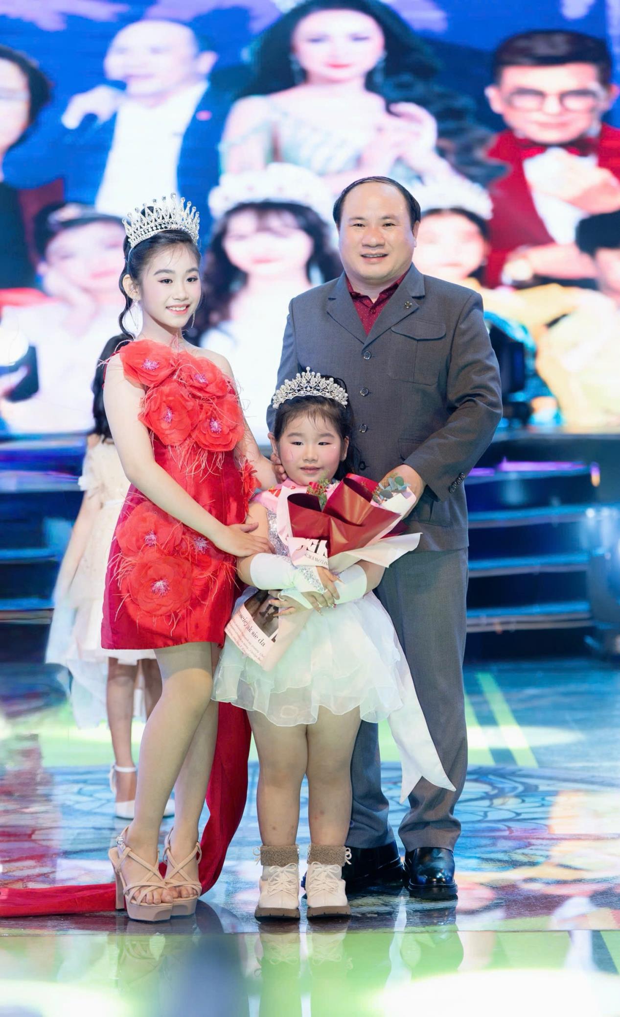 Phạm Minh Bảo Ngân, Tài Năng Việt