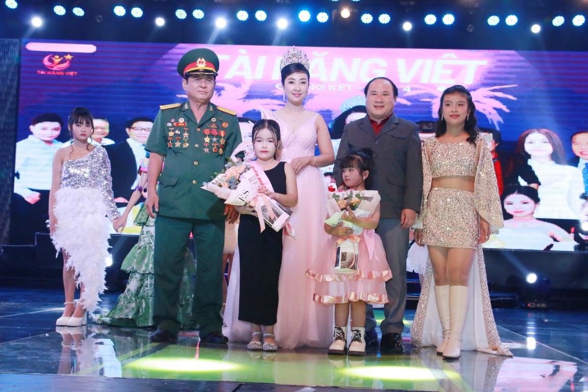 Ngô Bảo Vy, Tài Năng Việt