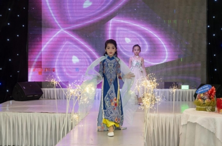 Bé Huỳnh Ngọc Gia Hân thể hiện đầy bản lĩnh tại Tài Năng Việt mùa 4